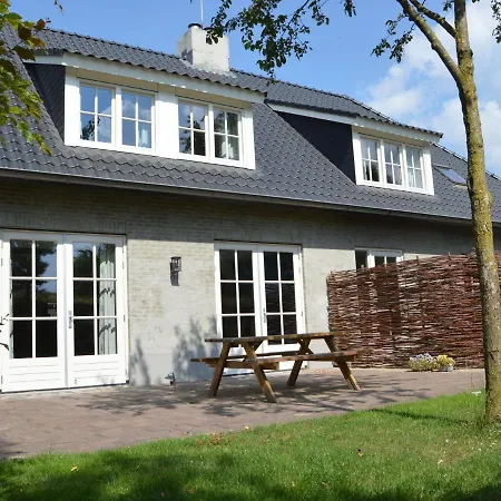 Magnificent In With Terrace Tatil Evi Haaren (North Brabant)